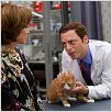Animal Practice : photo Annie Potts, Justin Kirk