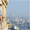 Taken 2 : photo Maggie Grace