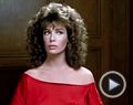 La Fille en rouge Bande-annonce VO