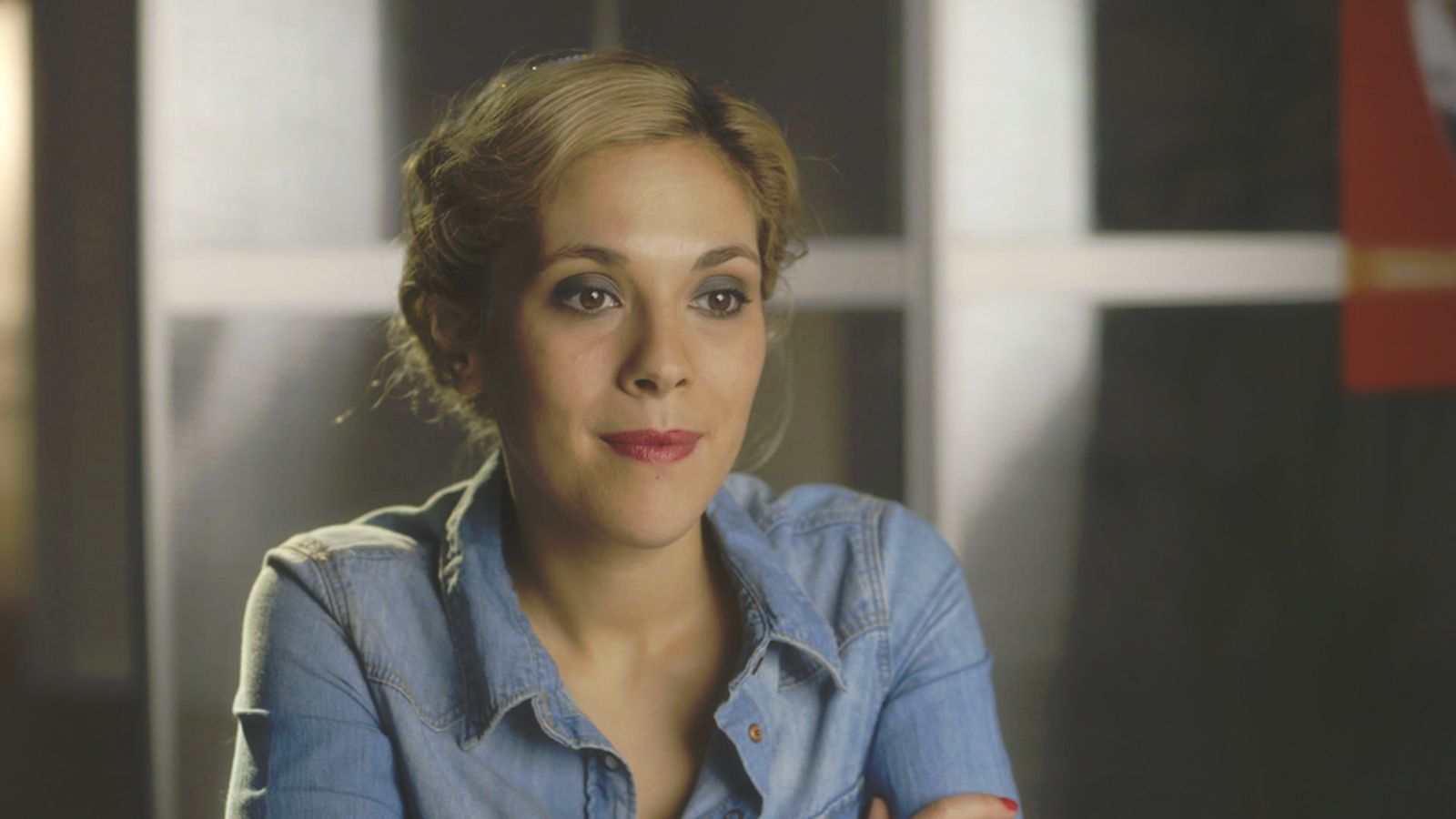 Films Et Séries Tv Avec Alysson Paradis Photo de Alysson Paradis dans la série Q.I. : Photo 31 sur 43 - AlloCiné