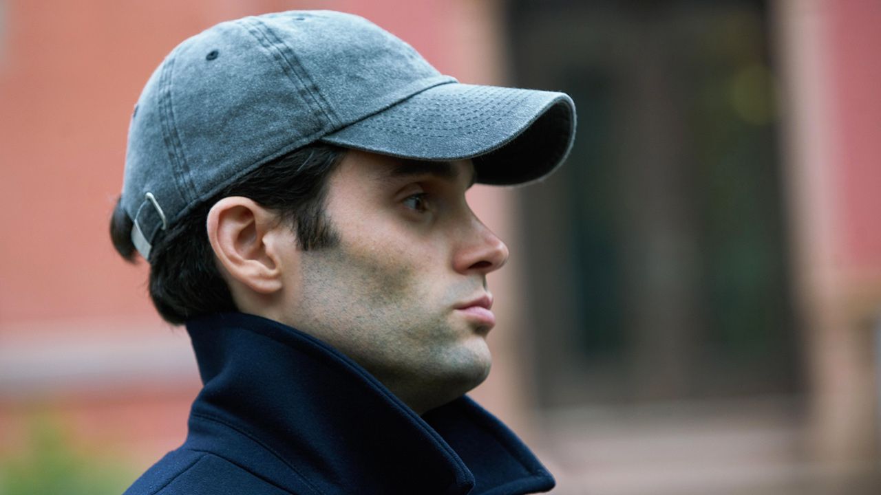 You : le tournage de la saison 2 a enfin démarré