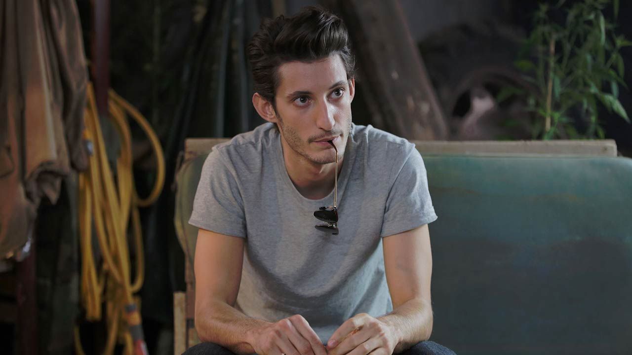 Dix pour cent : Pierre Niney en sex-addict ? "Ça peut être très drôle comme épisode !"