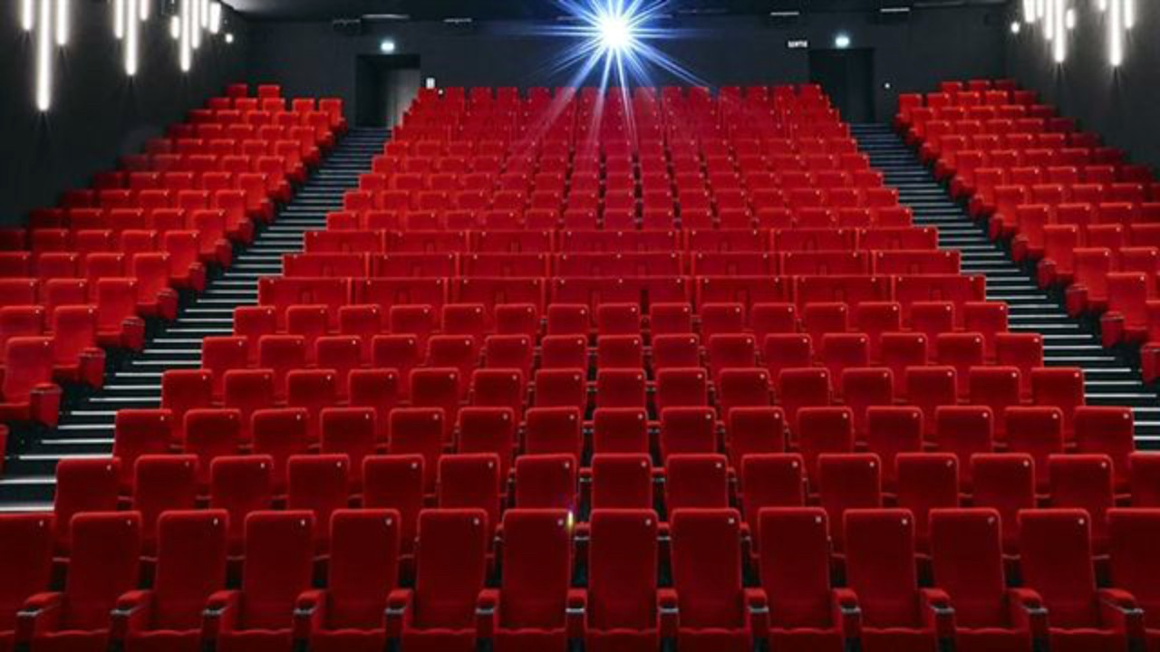 Cinéma : vous pouvez désormais voir le film de votre choix en salles !