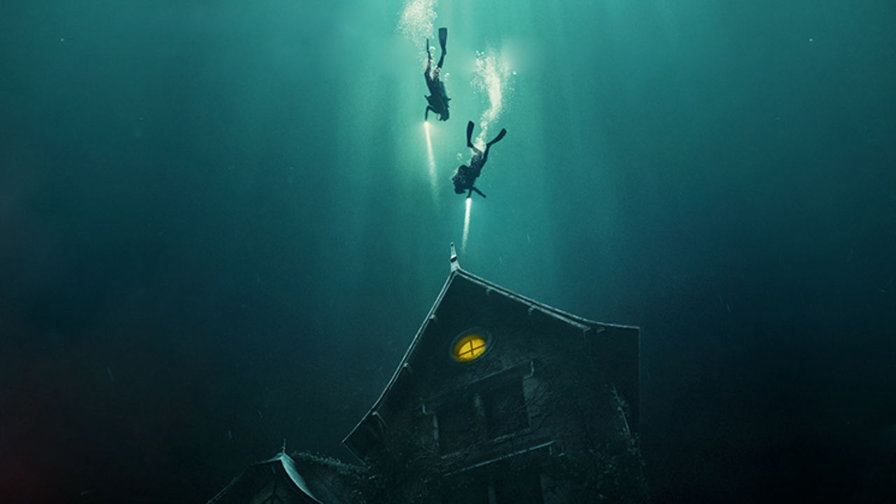 The Deep House par ses réalisateurs : dans les coulisses de ce film de maison hantée sous l'eau