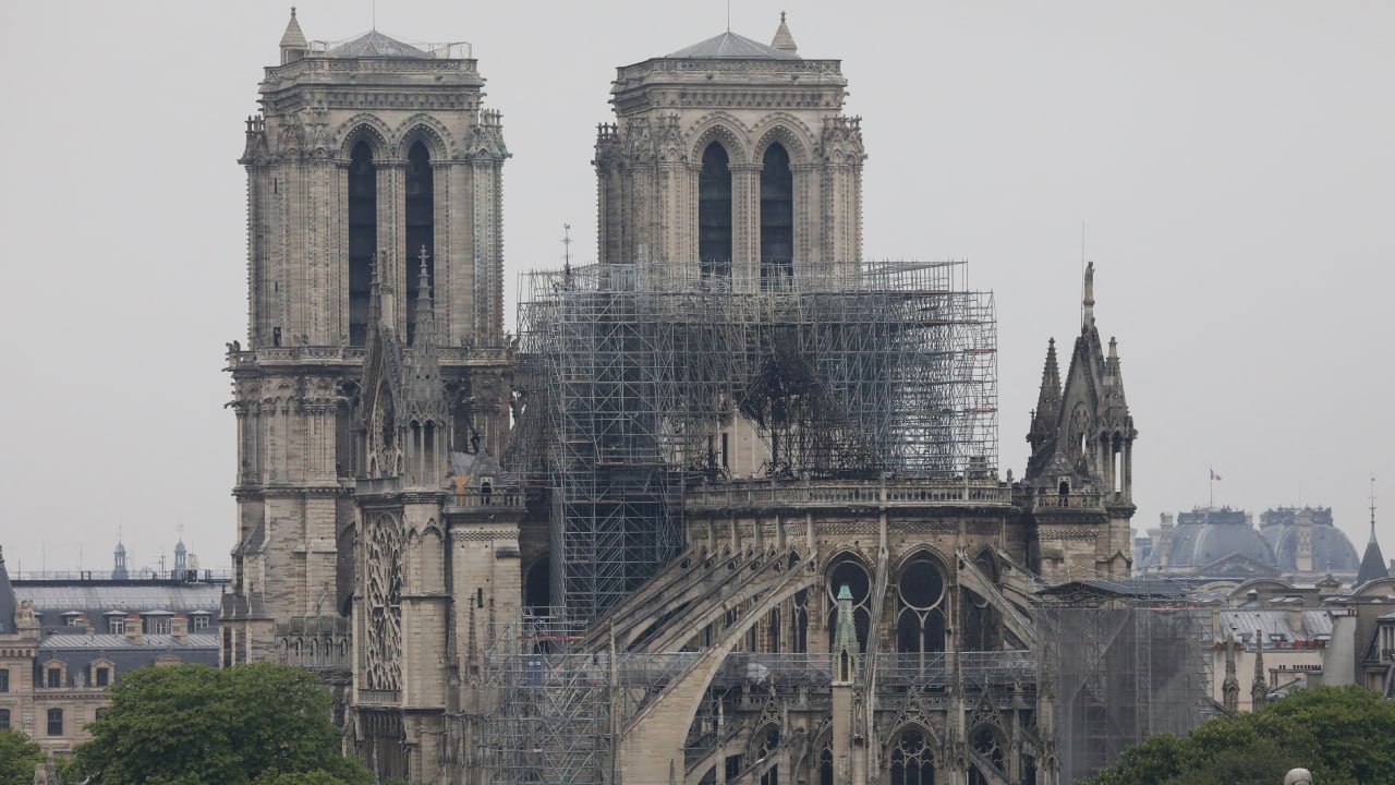 Notre Dame, La part du feu : Netflix dévoile le casting de sa série sur l'incendie de la cathédrale
