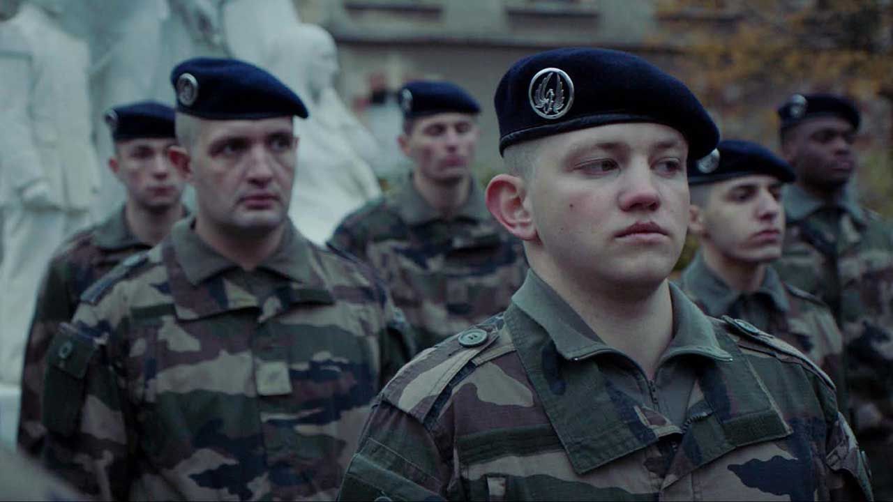 La Troisième guerre : c'est quoi ce film sur la mission sentinelle avec Anthony Bajon, Karim Leklou et Leïla Bekthi ?