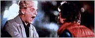 Christopher Lloyd derrière le volant d'une DeLorean pour "Raising Hope"