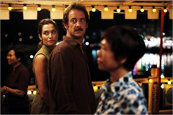 La Moustache : Photo Emmanuel Carrère, Emmanuelle Devos, Vincent Lindon