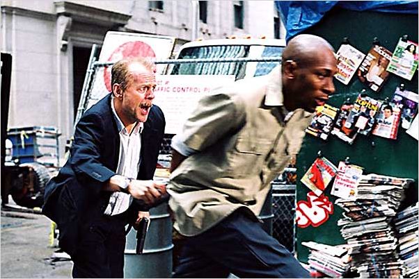 16 Blocs : photo Bruce Willis, Richard Donner, Yasiin Bey