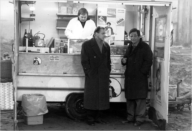Les Ailes du désir : photo Bruno Ganz, Peter Falk, Wim Wenders