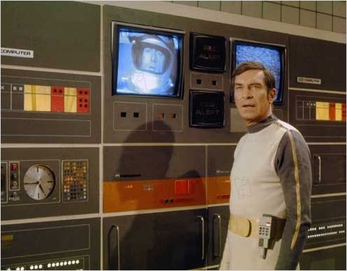 Cosmos 1999 : photo Martin Landau