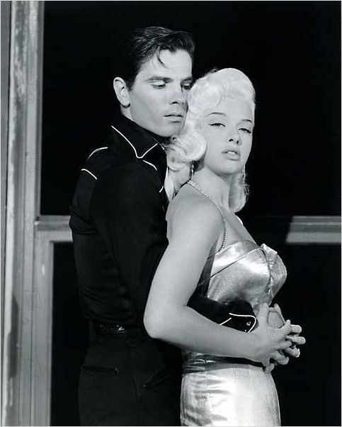 La Femme et le Rodeur : photo Diana Dors, John Farrow, Tom Tryon
