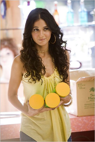 Rien que pour vos cheveux : photo Dennis Dugan, Emmanuelle Chriqui