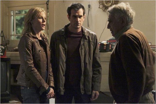 Photo Julie Bowen, Philip Baker Hall, Ty Burrell