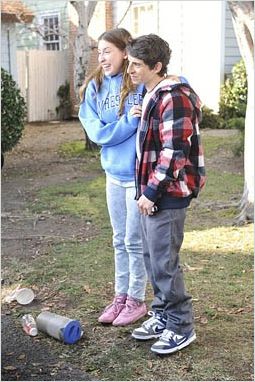 The Middle : photo Charlie McDermott, Eden Sher
