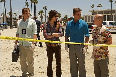 Photo C.S. Lee, Desmond Harrington, Jennifer Carpenter, Michael C. Hall