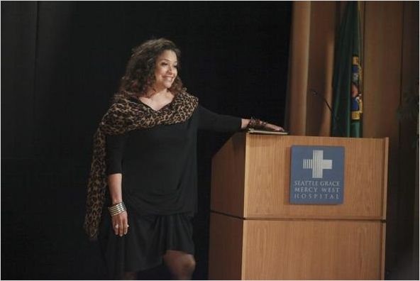 Grey's Anatomy : photo Debbie Allen