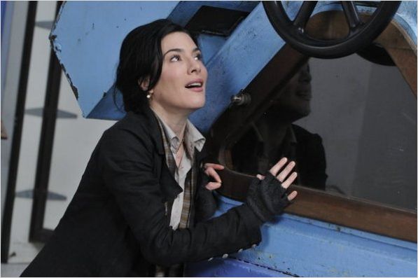 Warehouse 13 : photo Jaime Murray