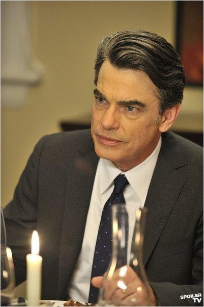 Covert Affairs : photo Peter Gallagher