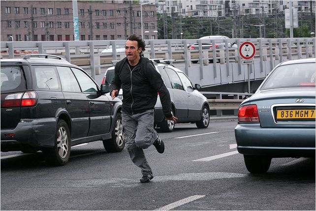 La Proie : photo Albert Dupontel, Eric Valette