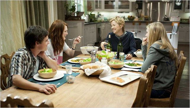 Tout va bien, The Kids Are All Right : Photo Annette Bening, Josh Hutcherson, Julianne Moore, Lisa Cholodenko, Mia Wasikowska	