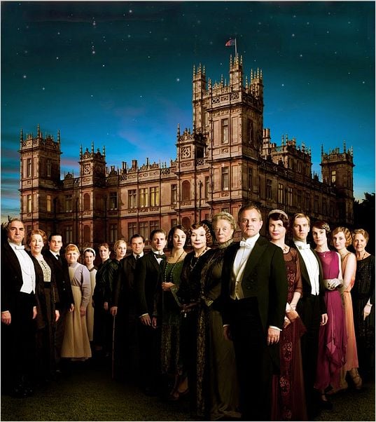 Photo Elizabeth McGovern, Hugh Bonneville, Jessica Brown Findlay, Jim Carter, Joanne Froggatt