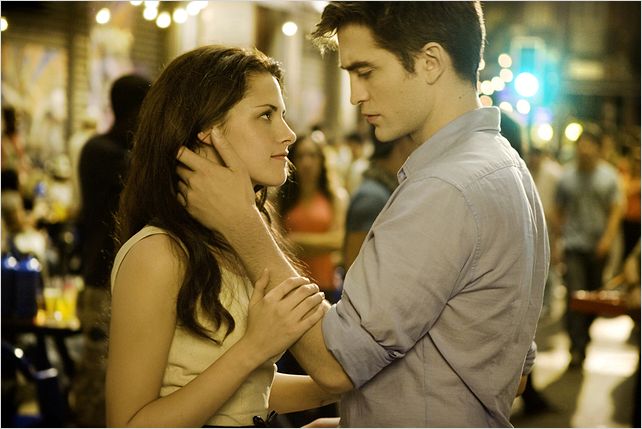 Twilight - Chapitre 4 : Révélation 1ère partie : photo Bill Condon, Kristen Stewart, Robert Pattinson
