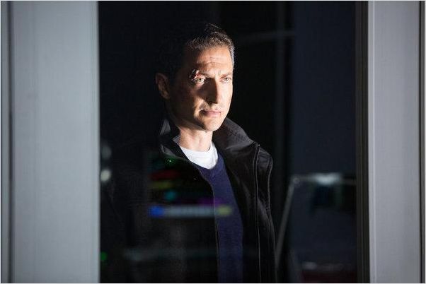 Grimm : photo Sasha Roiz