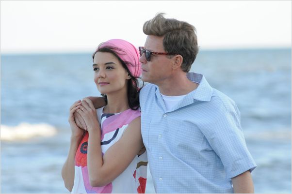 Les Kennedy : photo Greg Kinnear, Katie Holmes