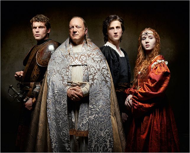 Photo Isolda Dychauk, John Doman, Mark Ryder (II), Stanley Weber