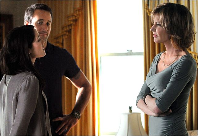 Photo Alex O'Loughlin, Christine Lahti, Michelle Borth