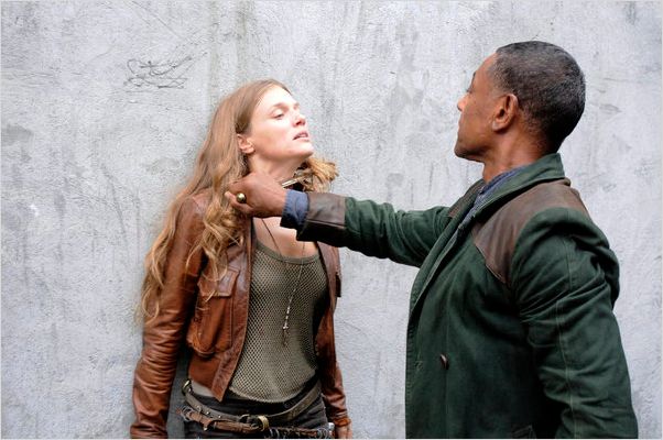 Photo Giancarlo Esposito, Tracy Spiridakos
