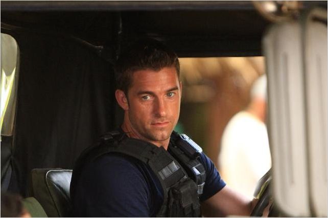 Last Resort : photo Scott Speedman