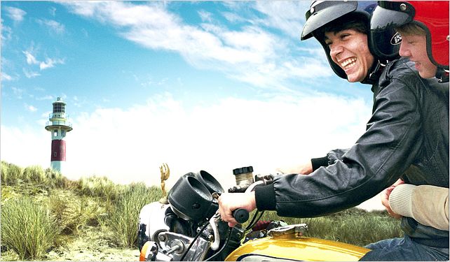 Sur le chemin des dunes : photo Jelle Florizoone, Mathias Vergels