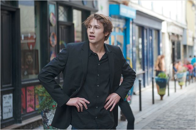 Le Beau Monde : Photo Bastien