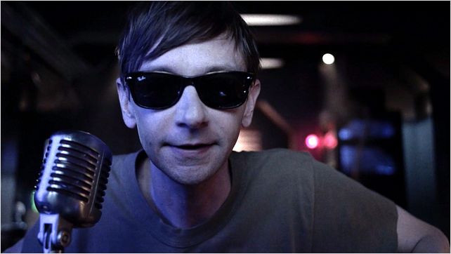 Films Et Séries Tv Avec Dj Qualls Photo de DJ Qualls dans la série Z Nation : Photo 17 sur 52 - AlloCiné