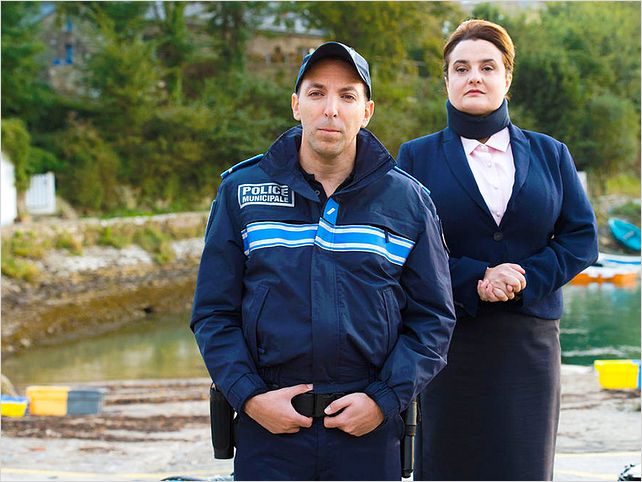 Films Et Séries Tv Avec Tatiana Gousseff Doc Martin (FR) : Photo de Doudi et Tatiana Gousseff 5 sur 103 - AlloCine