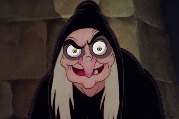 La sorcière dans "Blanche Neige et les sept nains" - 15 vieux qui font