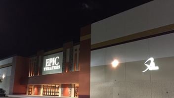 Epic Theatres at Oakleaf with Epic XL