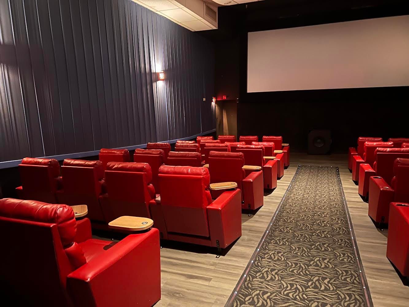 Entertainment Cinemas - Lebanon 6