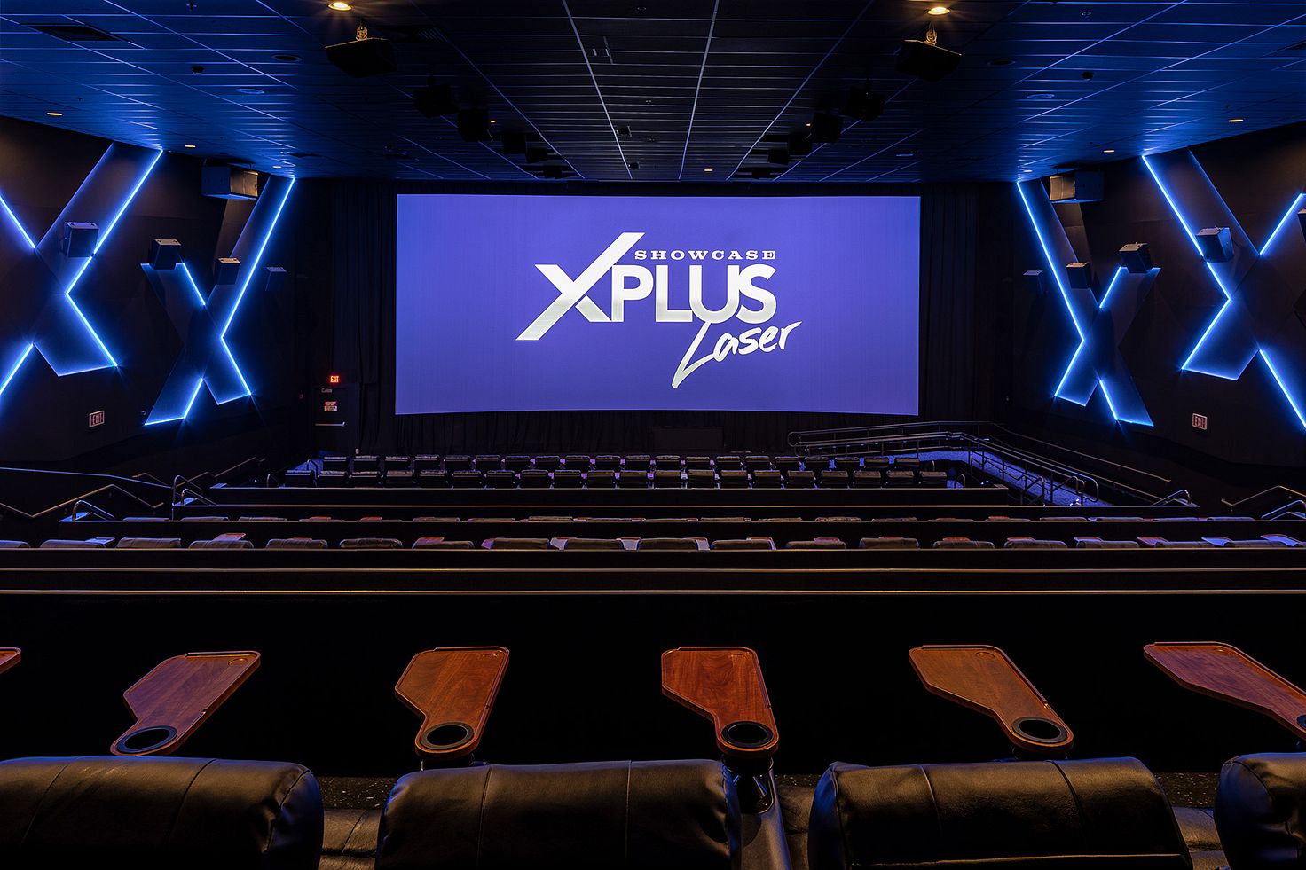 Springdale Movie Theater  Showcase Cinema de Lux Springdale