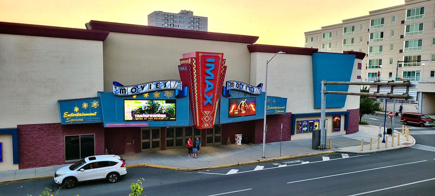 Theatre details R/C Reading Movies 11 & IMAX RC Theatres