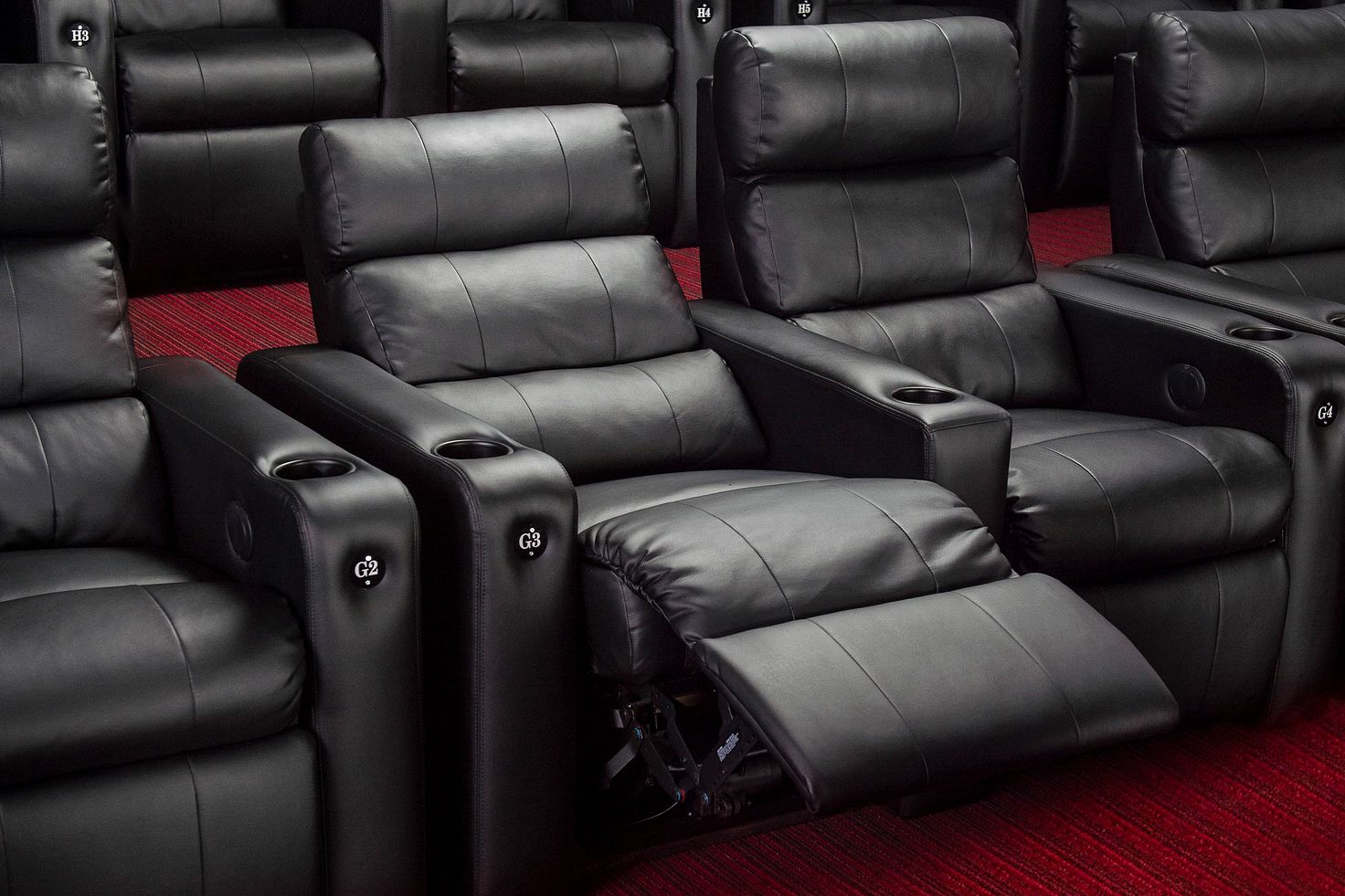North Attleboro Movie Theater | Showcase Cinema de Lux North Attleboro