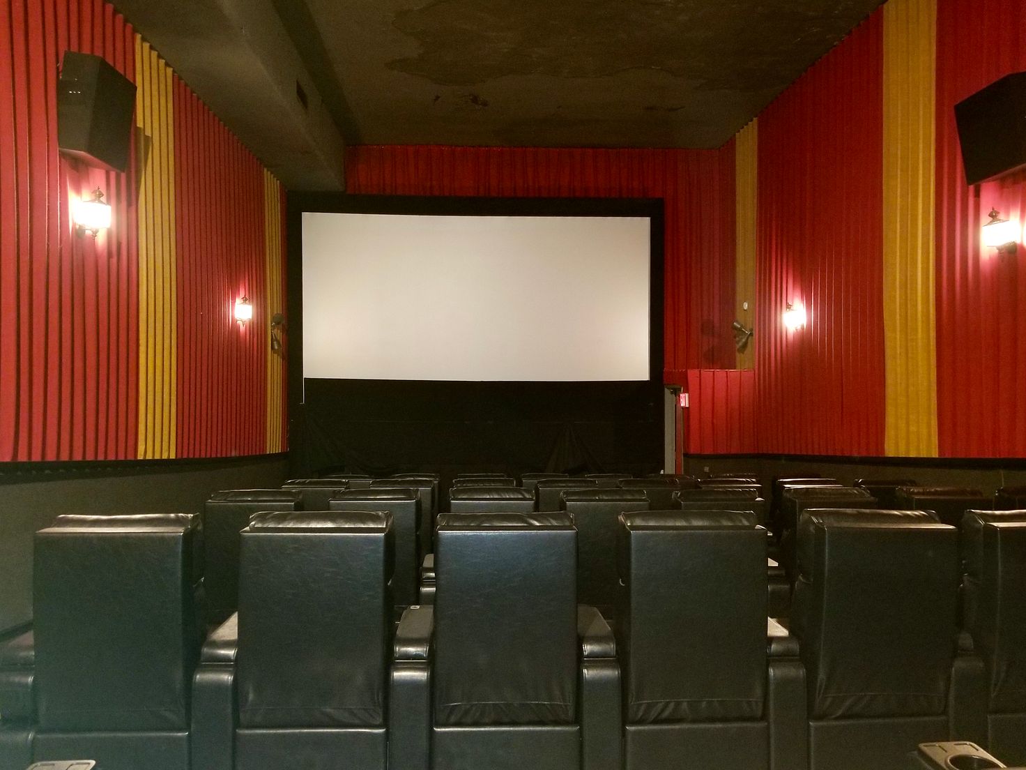 Theatre details R/C Covington Movies 3 RC Theatres