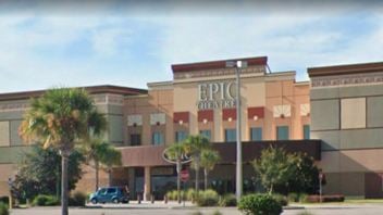 Epic Theatres of West Volusia with Epic XL