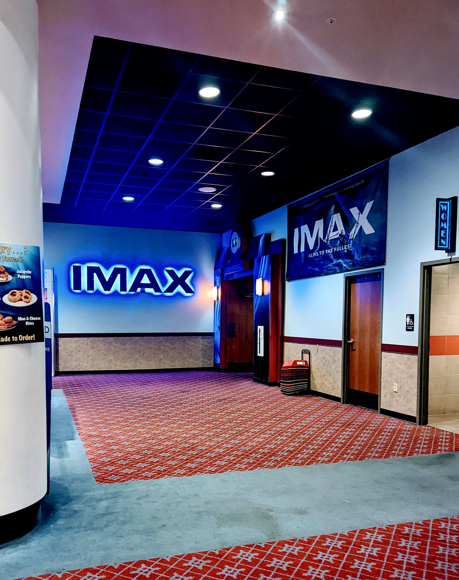 R/C Queensgate Movies 13 & IMAX | York, PA