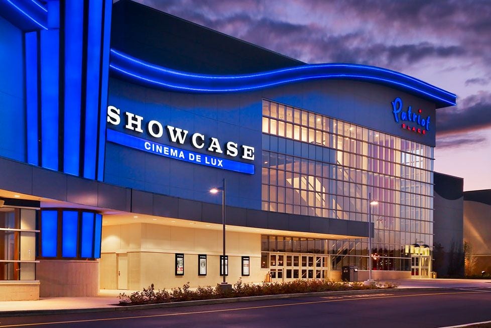 Showcase Cinema de Lux Patriot Place Showtimes & Tickets Showcase