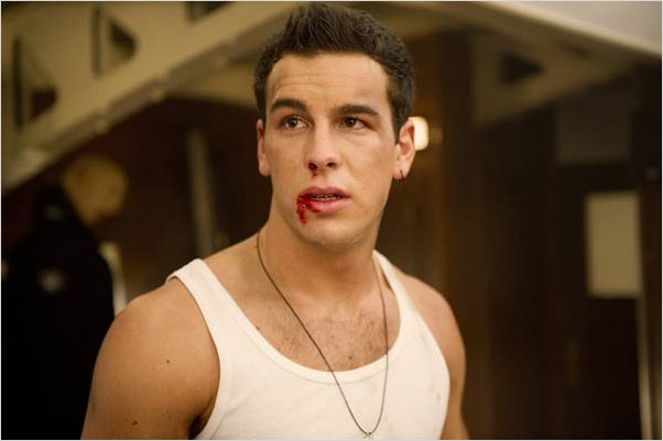 El barco : Photo de Mario Casas 109 sur 120 - AlloCine