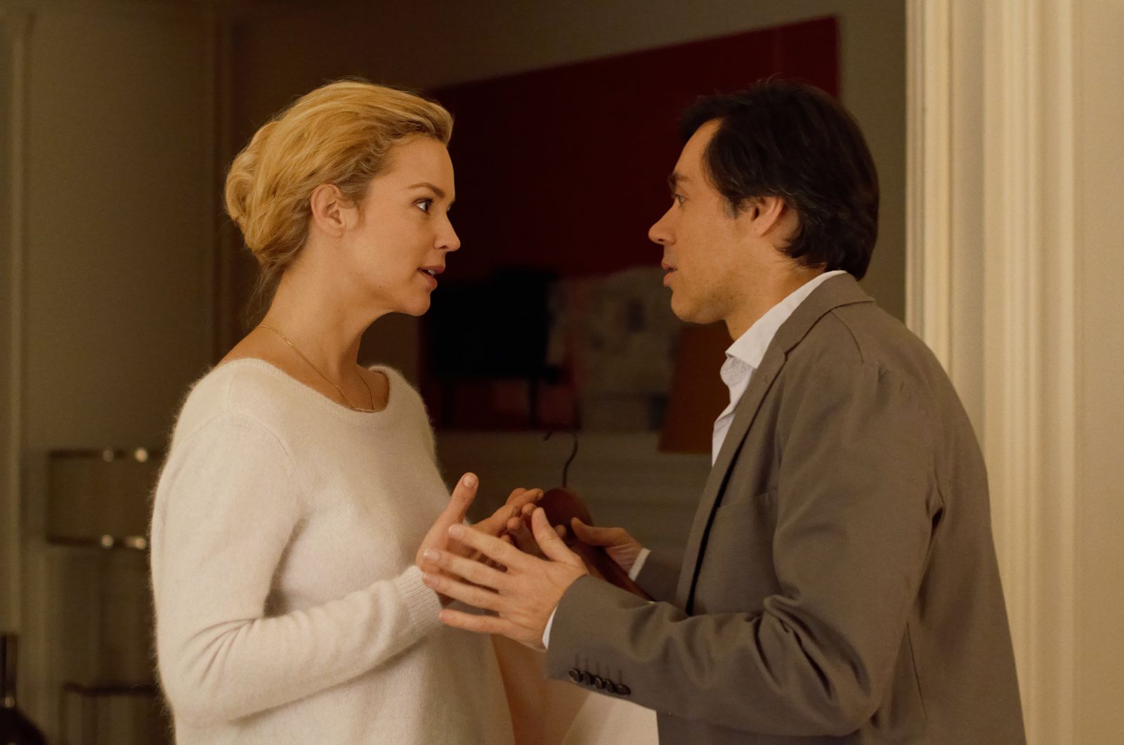 Caprice - Virginie Efira & Emmanuel Mouret